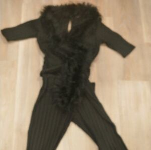 Sexy flirty jumpsuit with faux fur shawl